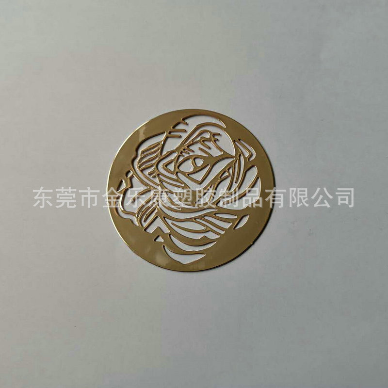 铝塑化妆品外壳无尘喷油实拍